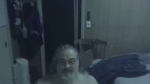 lonely huggy bear online show from 02.22.26