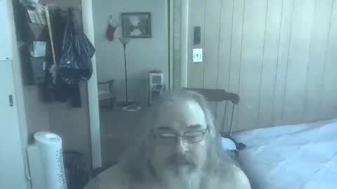 lonely huggy bear online show from 02.27.26