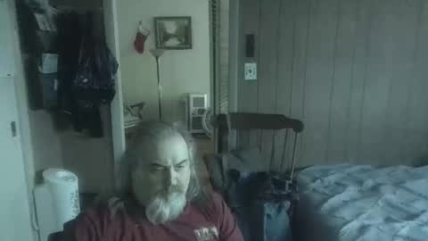 lonely huggy bear online show from 03.03.26