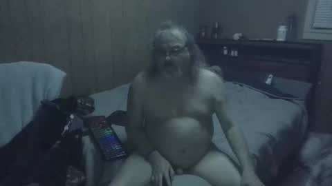 lonely huggy bear online show from 04.18.26