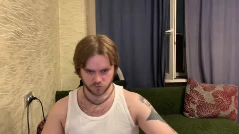 Snapshot of hugo__brad chatting on 05.22.26 Hugo online show from 05.22.26