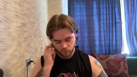 Snapshot of hugo__brad chatting on 06.20.26 Hugo online show from 06.20.26