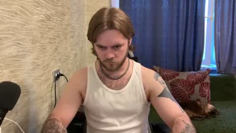Snapshot of hugo__brad chatting on 06.24.26 Hugo online show from 06.24.26