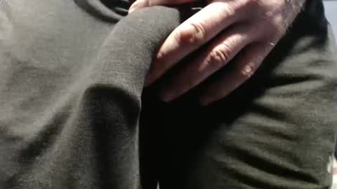 Big uncut cock dripping online show from 11.07.25