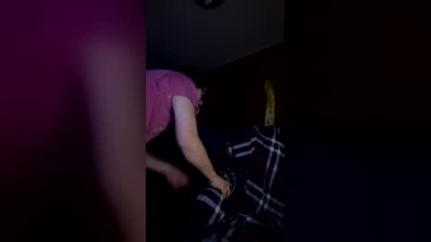 Snapshot of hungart99 chatting on 03.30.26 SweetUncutXL online show from 03.30.26