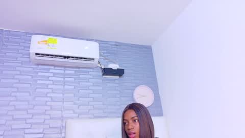 sasha online show from 10.28.25