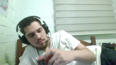 Snapshot of hungweeb chatting on 12.09.24 Rod online show from 12.09.24