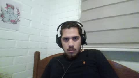 Snapshot of hungweeb chatting on 12.13.24 Rod online show from 12.13.24