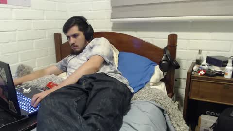 Snapshot of hungweeb chatting on 12.16.24 Rod online show from 12.16.24