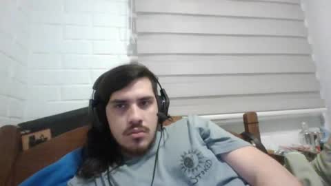 Snapshot of hungweeb chatting on 01.15.25 Rod online show from 01.15.25