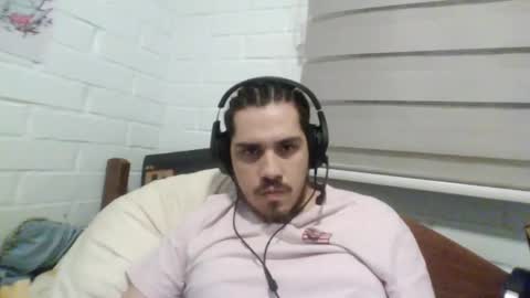 Snapshot of hungweeb chatting on 01.18.25 Rod online show from 01.18.25