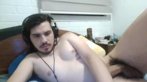 Snapshot of hungweeb chatting on 01.25.25 Rod online show from 01.25.25