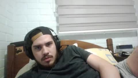 Snapshot of hungweeb chatting on 02.02.25 Rod online show from 02.02.25