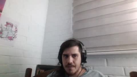 Snapshot of hungweeb chatting on 02.15.25 Rod online show from 02.15.25