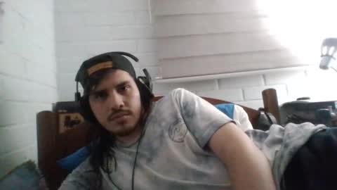 Snapshot of hungweeb chatting on 02.19.25 Rod online show from 02.19.25