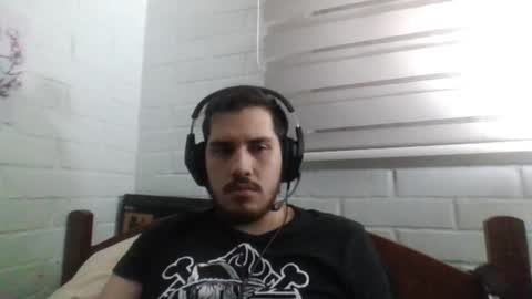 Snapshot of hungweeb chatting on 03.06.25 Rod online show from 03.06.25