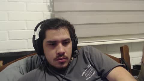 Snapshot of hungweeb chatting on 10.13.25 Rod online show from 10.13.25