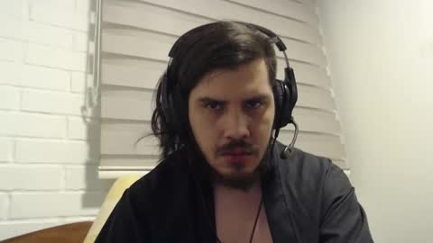 Snapshot of hungweeb chatting on 02.09.26 Rod online show from 02.09.26