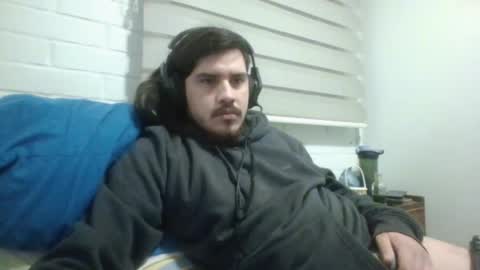 Snapshot of hungweeb chatting on 04.11.26 Rod online show from 04.11.26