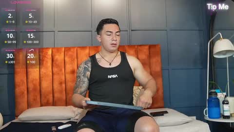 hunk_ryan online show from 02.24.25