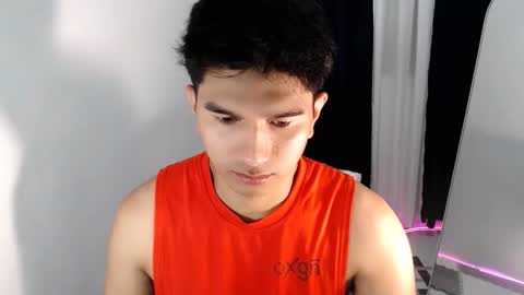 Snapshot of hunkdrey chatting on 03.29.26 hunkdrey online show from 03.29.26