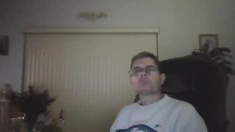 hunkmasclefad458 online show from 04.02.26
