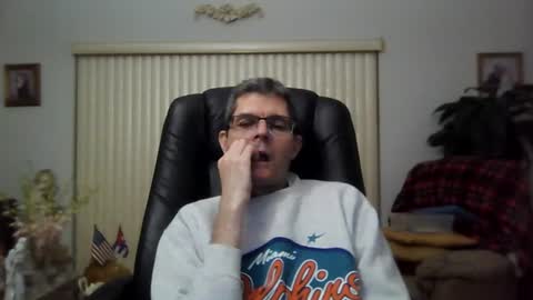 hunkmasclefad458 online show from 06.24.26