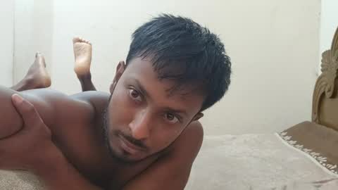 Hunky Ariyaan online show from 05.15.26