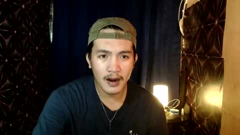 Snapshot of hunkylloyd chatting on 12.06.24 hunkylloyd online show from 12.06.24