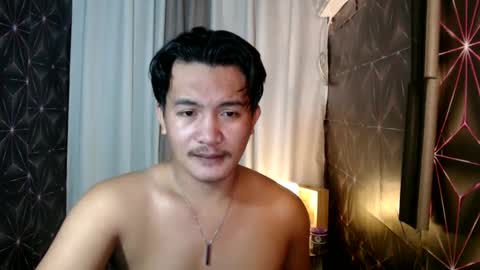 Snapshot of hunkylloyd chatting on 01.04.25 hunkylloyd online show from 01.04.25