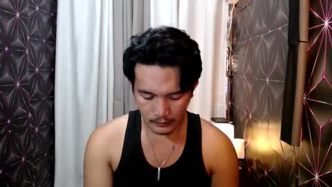 Snapshot of hunkylloyd chatting on 01.25.25 hunkylloyd online show from 01.25.25