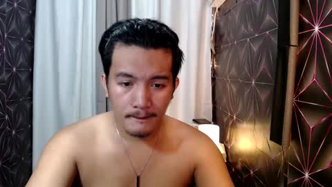 Snapshot of hunkylloyd chatting on 01.29.25 hunkylloyd online show from 01.29.25