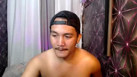 Snapshot of hunkylloyd chatting on 09.10.25 hunkylloyd online show from 09.10.25