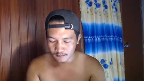 Snapshot of hunkylloyd chatting on 09.26.25 hunkylloyd online show from 09.26.25