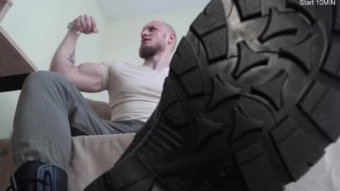  I AM NOT A DIRECTOR I AM THE BOSS            KINGDADDYSIRSTR8ALPHAMASTER online show from 02.12.26