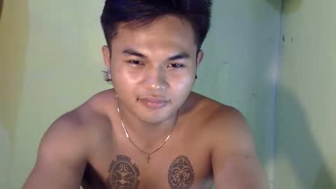 hunkyzeus online show from 10.23.25