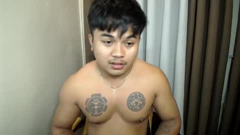 Snapshot of hunkyzeus chatting on 06.06.26 hunkyzeus online show from 06.06.26