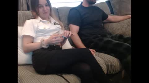 Snapshot of hunterandesme chatting on 01.20.25 HunterandEsme online show from 01.20.25