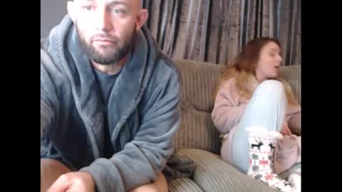 Snapshot of hunterandesme chatting on 02.09.25 HunterandEsme online show from 02.09.25