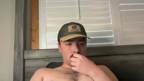 Snapshot of hunterbentleyy chatting on 10.14.25 Hunter online show from 10.14.25