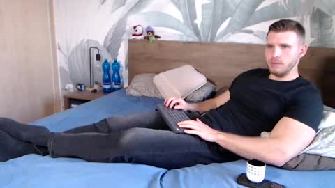 Hunter Bridges online show from 01.28.25