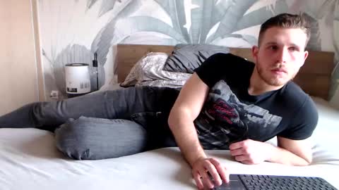 Hunter Bridges online show from 03.09.25