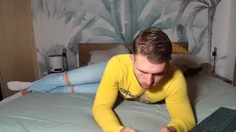 Hunter Bridges online show from 10.04.25