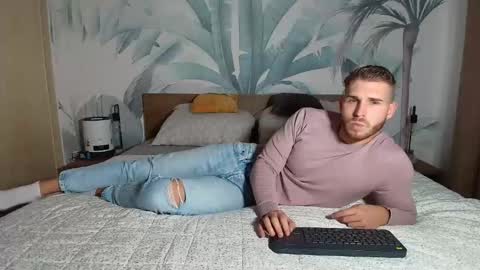 Hunter Bridges online show from 10.09.25