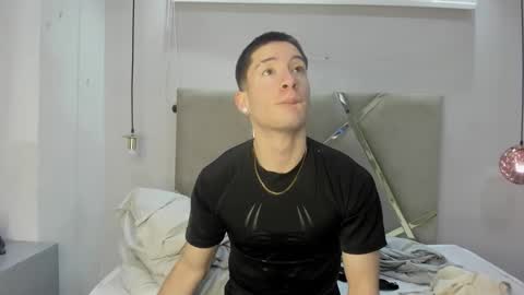 hunterheat_ online show from 10.15.25