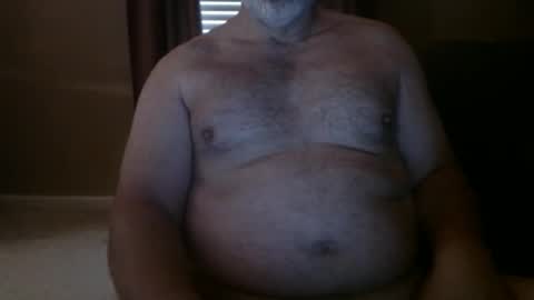 Snapshot of huntermark1 chatting on 12.20.24 huntermark1 online show from 12.20.24