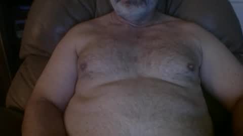 Snapshot of huntermark1 chatting on 11.30.25 huntermark1 online show from 11.30.25