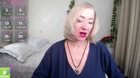 Snapshot of hunters_woman chatting on 11.11.25 Irena online show from 11.11.25