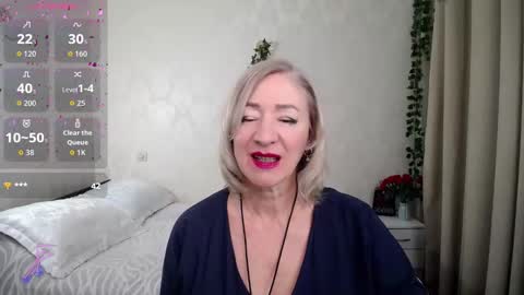 Snapshot of hunters_woman chatting on 11.27.25 Irena online show from 11.27.25