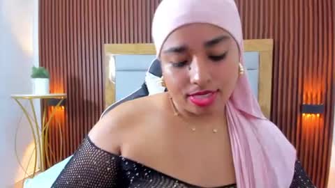 Snapshot of hurrem_had chatting on 10.09.25 H U R R E M online show from 10.09.25